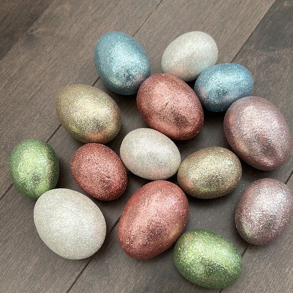 MICHAELS Assorted Glitter Faux Easter Eggs, Spring Decor, Pearl Pastel - Picture 3 of 3
